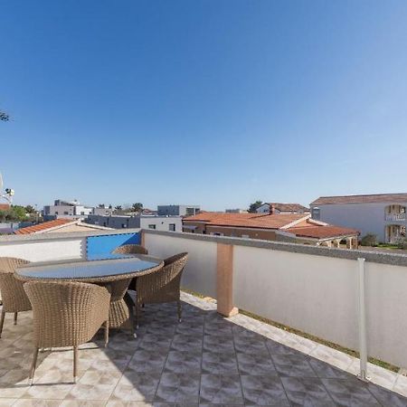 ויר Aurum Luxury Apartments מראה חיצוני תמונה